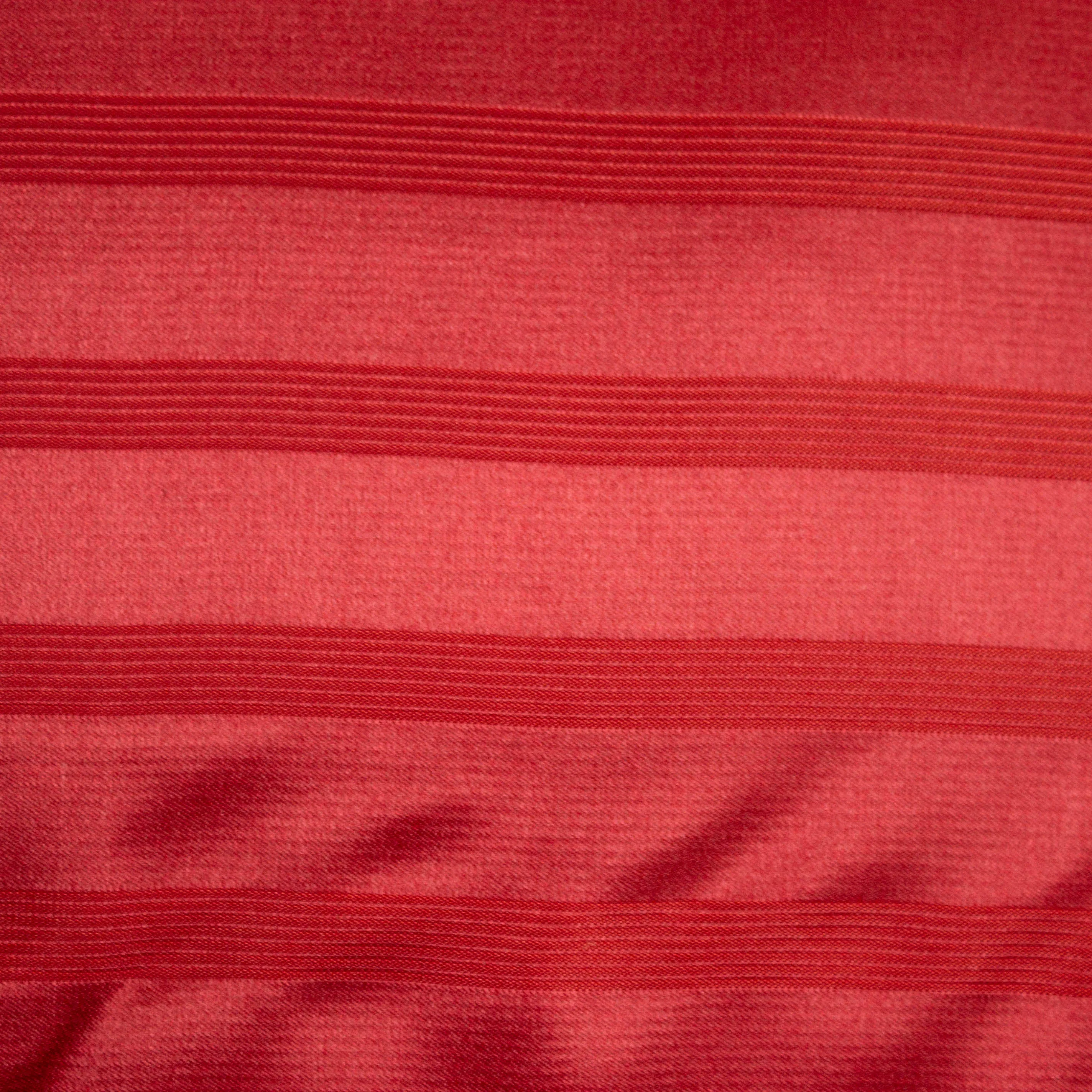 Fantasievoering rood met strepen "Ferragamo"